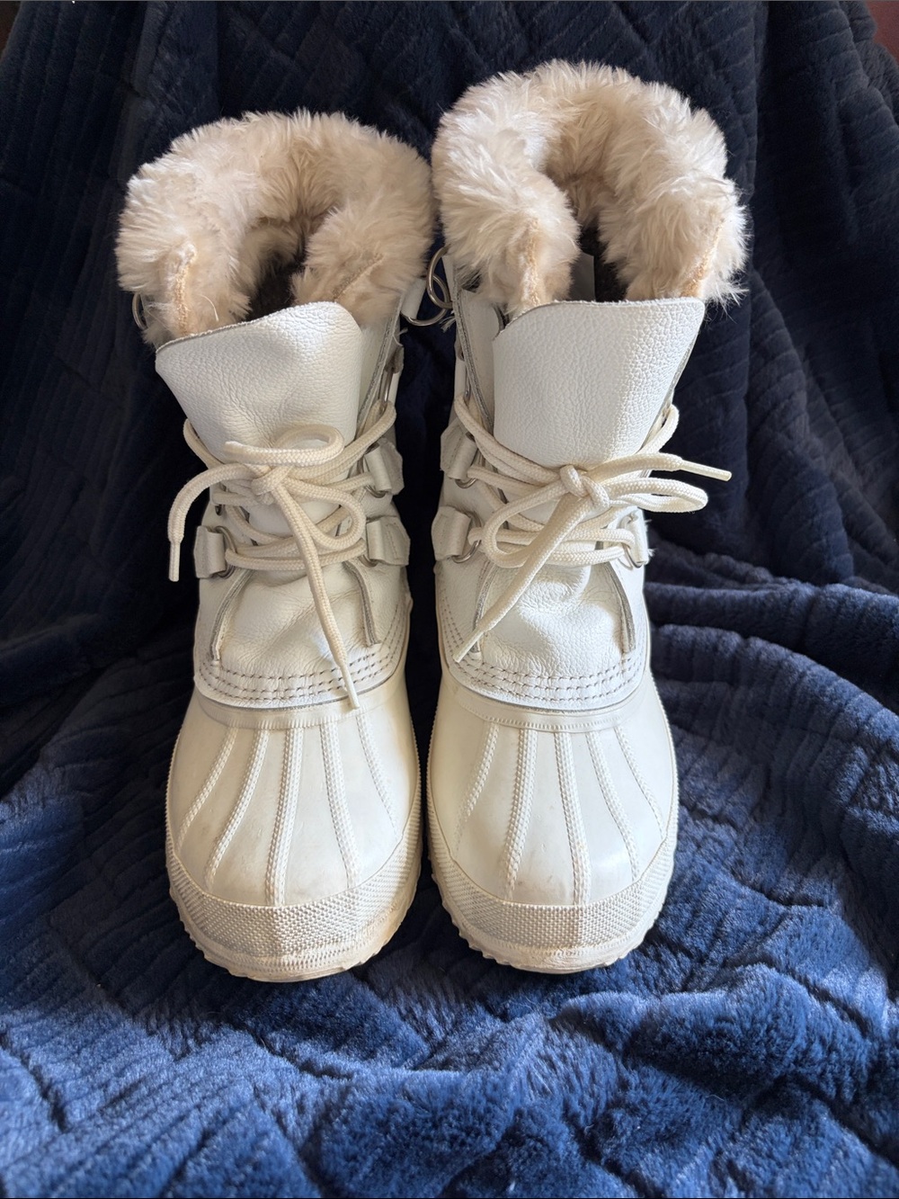 Sorel Cream Faux-Fur Lined Winter Boots Size 7